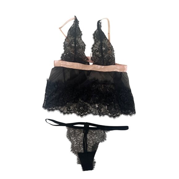Victoria's Secret Lace Lingerie Set - Picture 1 of 7